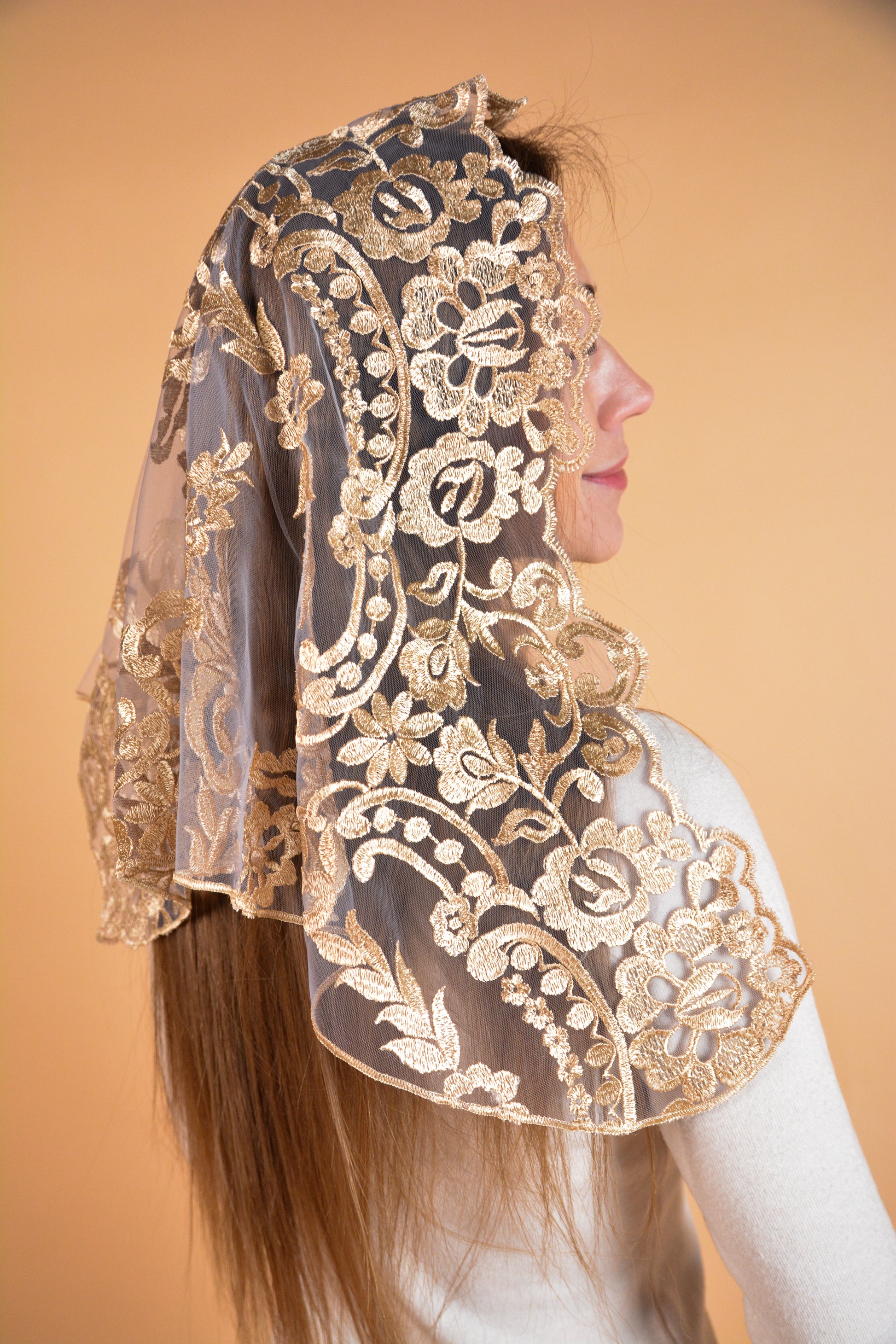 New! Gold Veil - MariaVeils