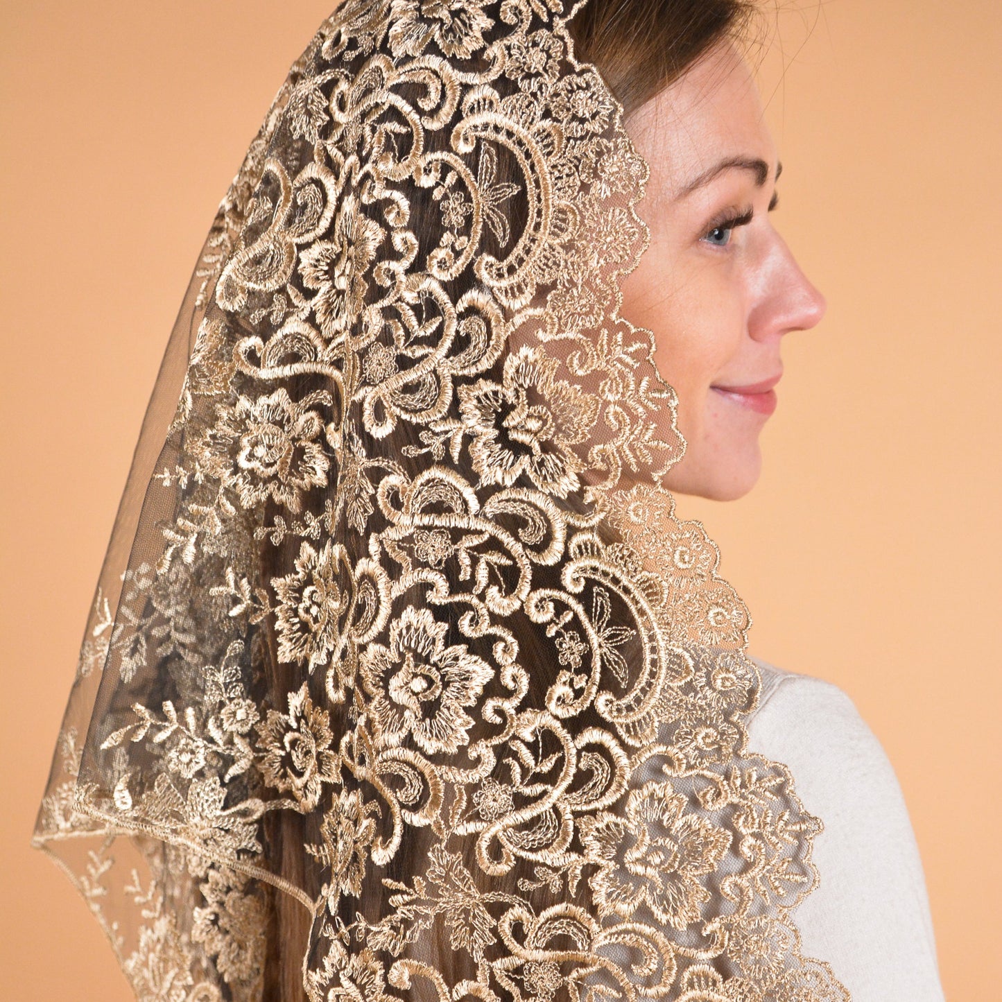 Gold Mass Veil