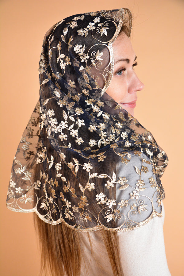 NEW!! Floral Infinity Veil - MariaVeils
