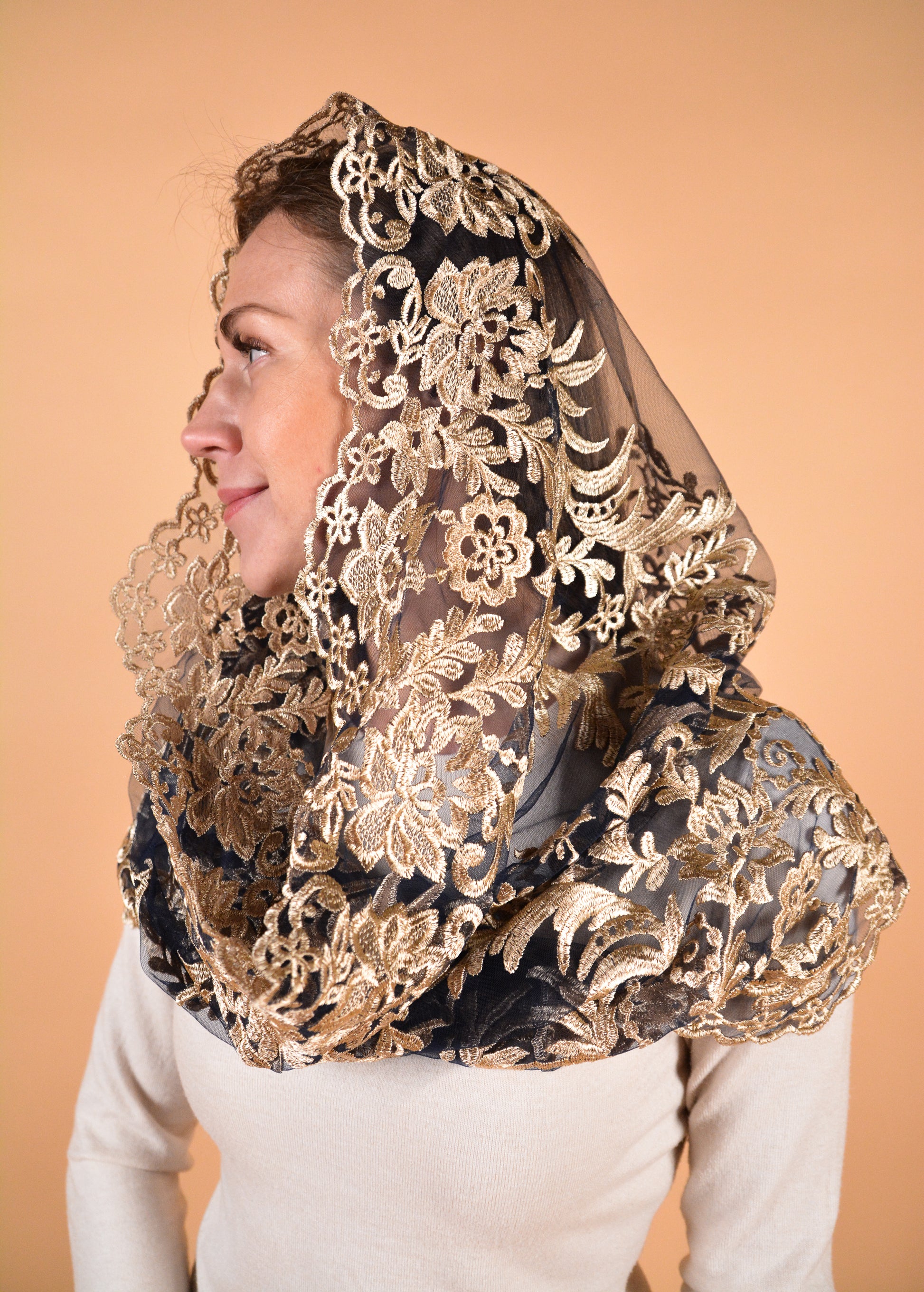 Gold Infinity Veil - MariaVeils