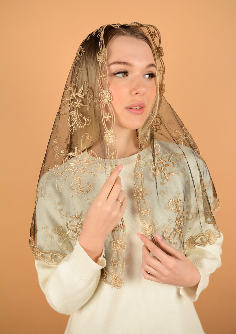 Gold lace veil - MariaVeils