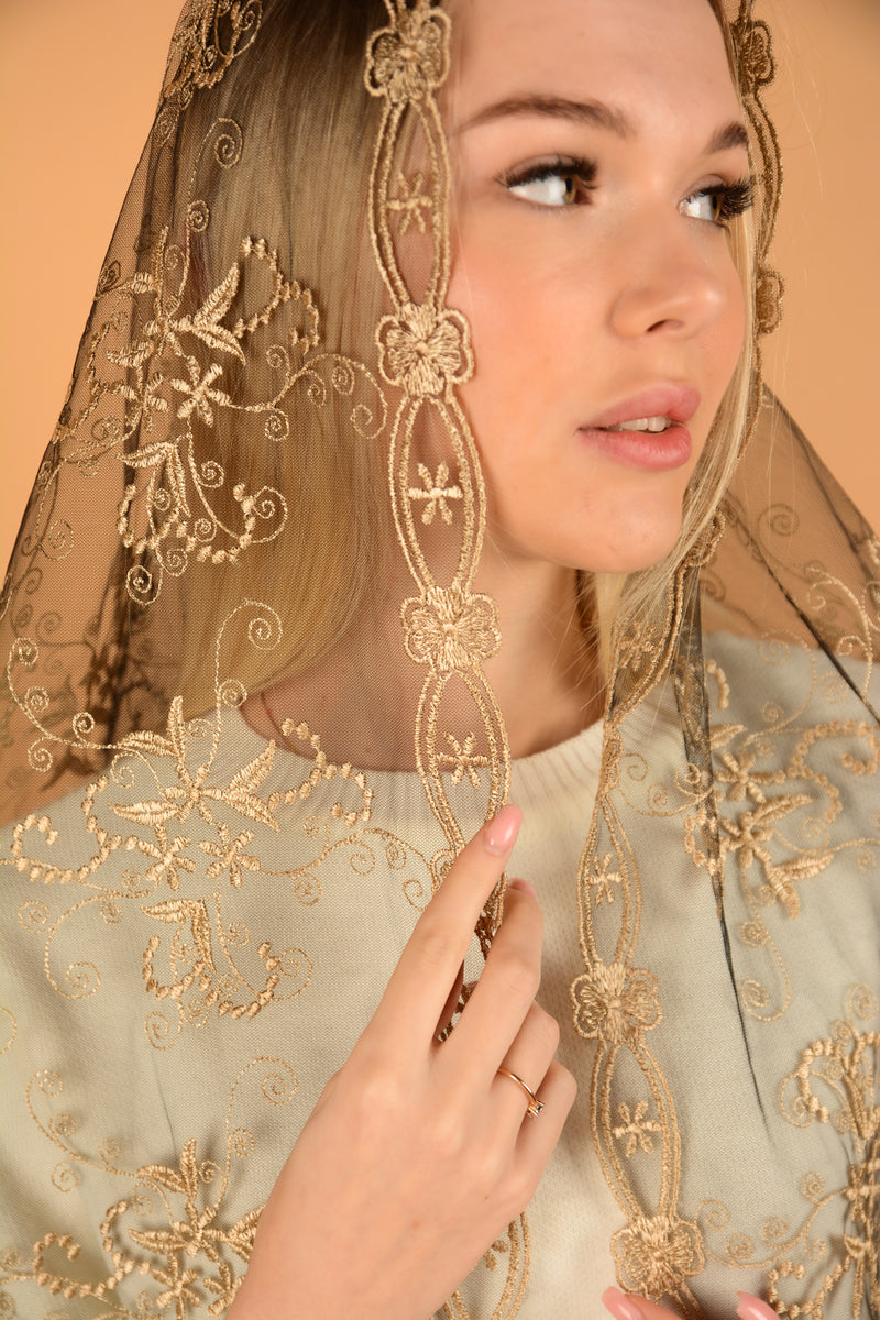 Gold lace veil - MariaVeils