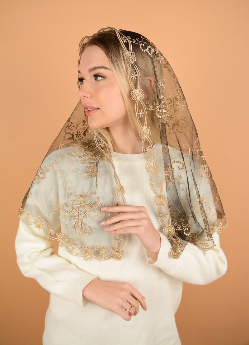 Gold lace veil - MariaVeils