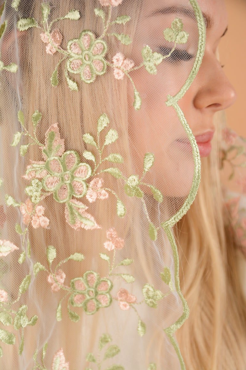 Peach Floral Veil