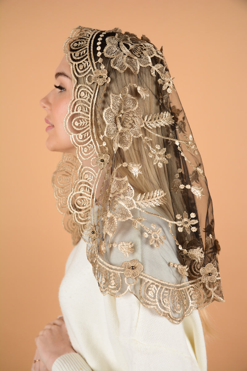 Short 3D Gold Veil - MariaVeils