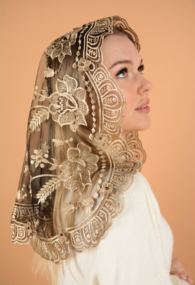 Short 3D Gold Veil - MariaVeils