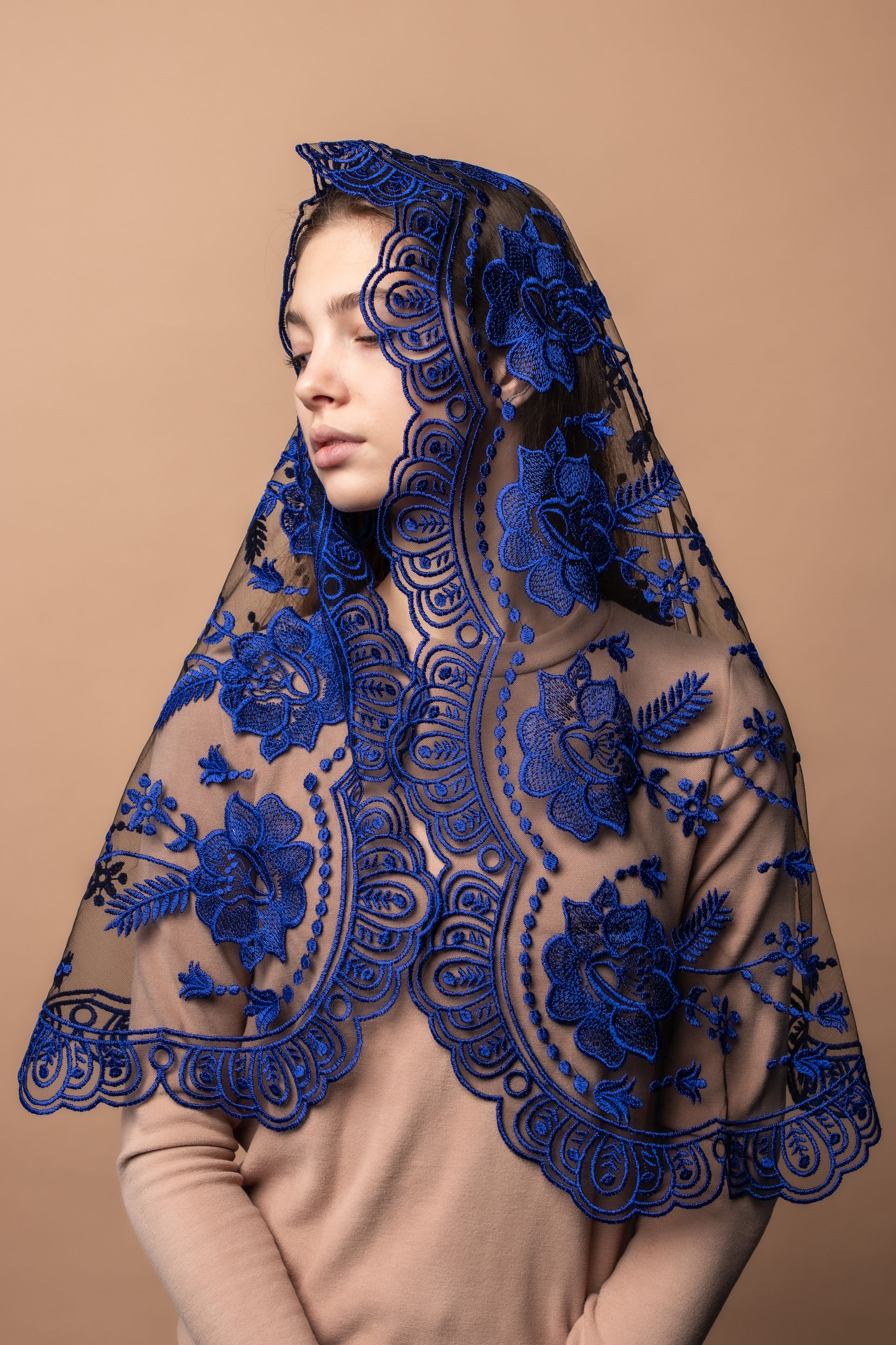 Blue Chapel Veil Mantilla - MariaVeils