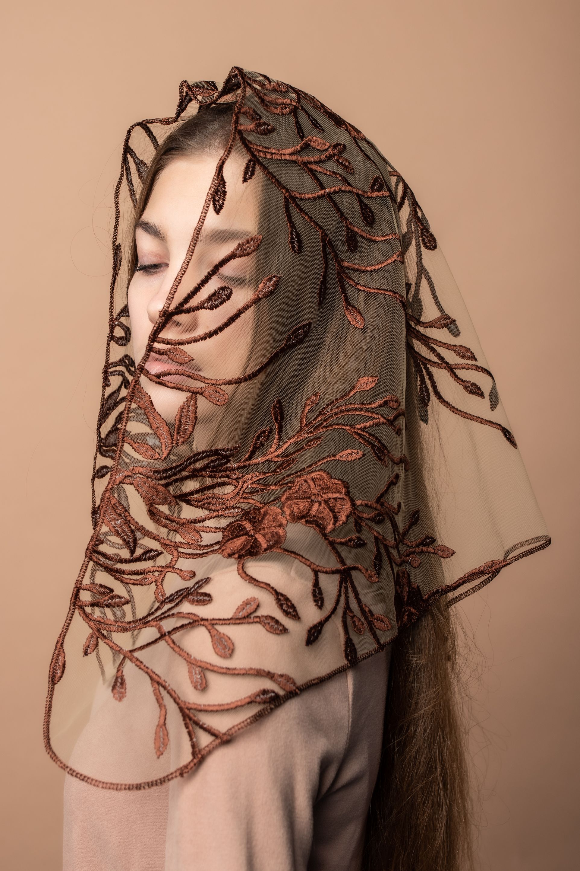 NEW! Brown floral veil - MariaVeils