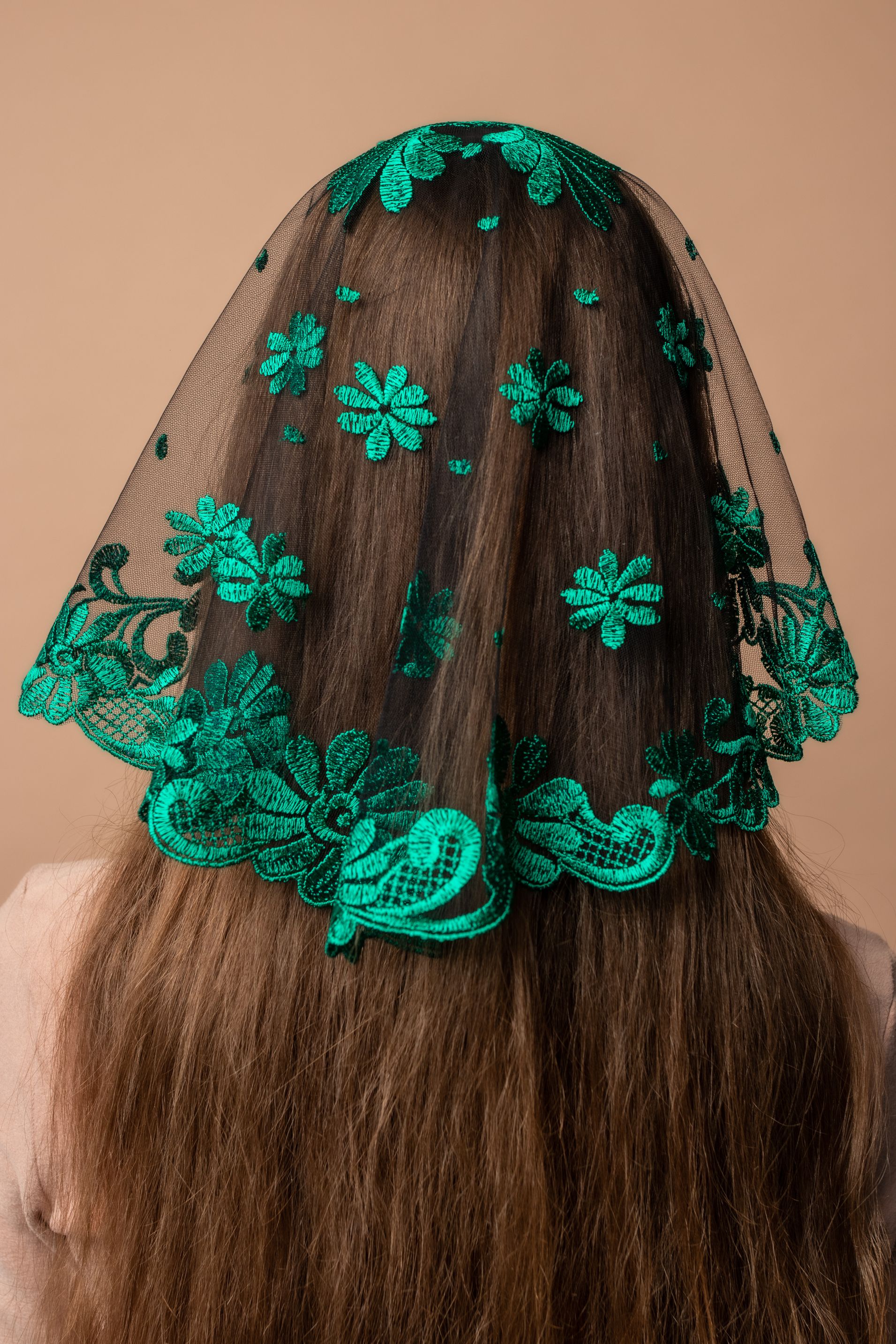 NEW!! Bestseller veil in new green color - MariaVeils