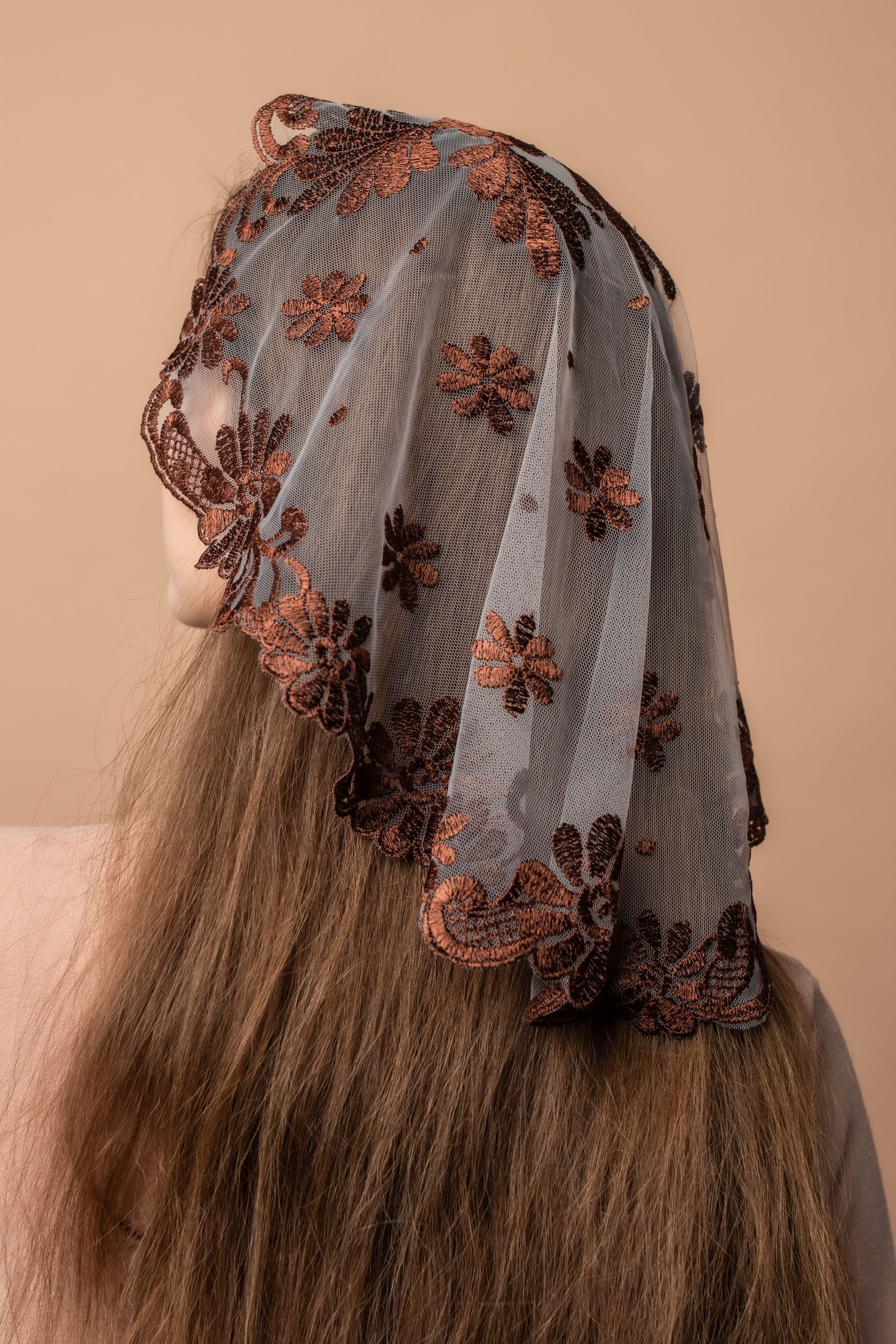 NEW!! Bestseller veil in new brown color - MariaVeils