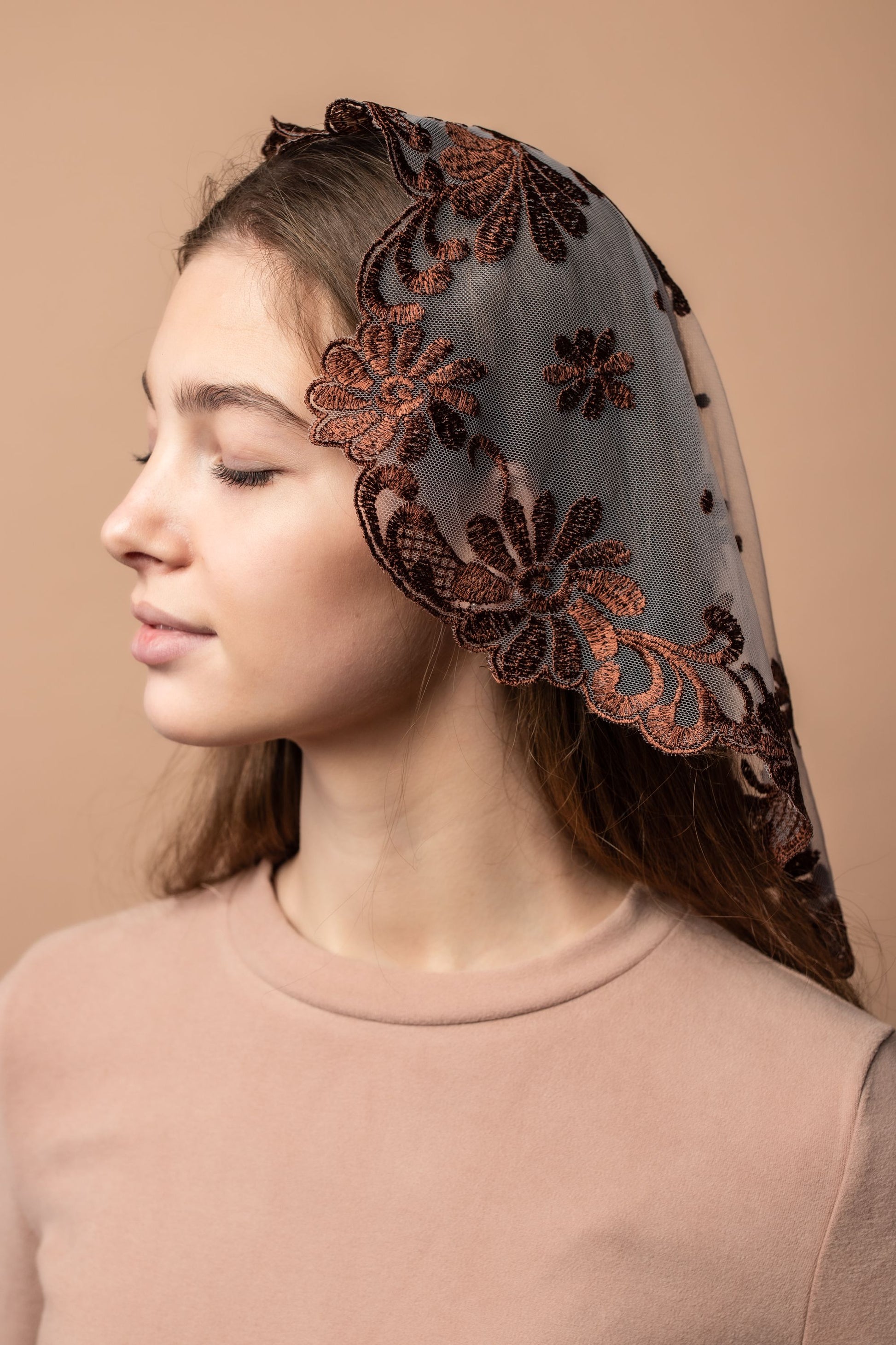 NEW!! Bestseller veil in new brown color - MariaVeils