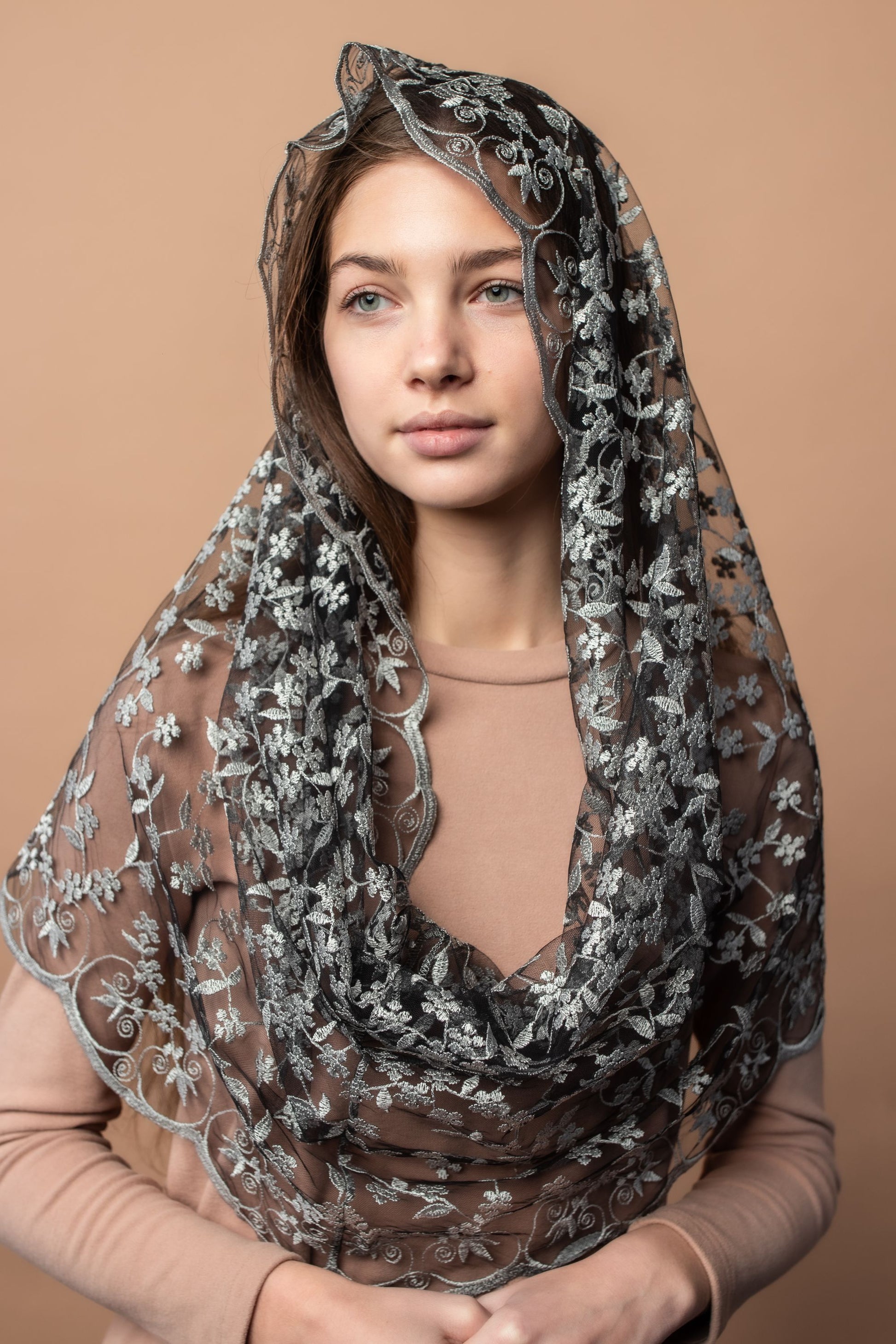 Infinity chapel veil with floral design - MariaVeils