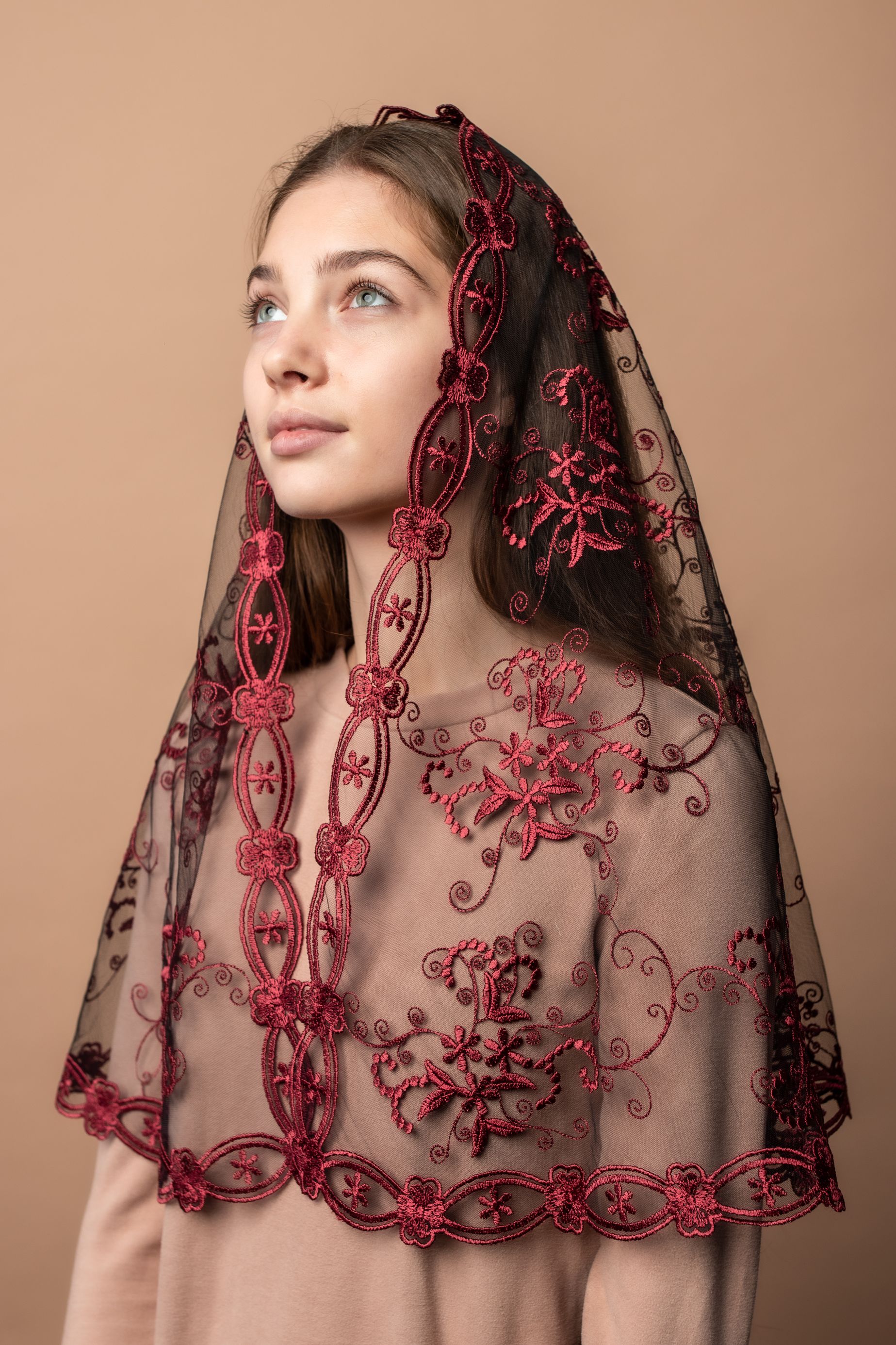Burgundy chapel veil - MariaVeils