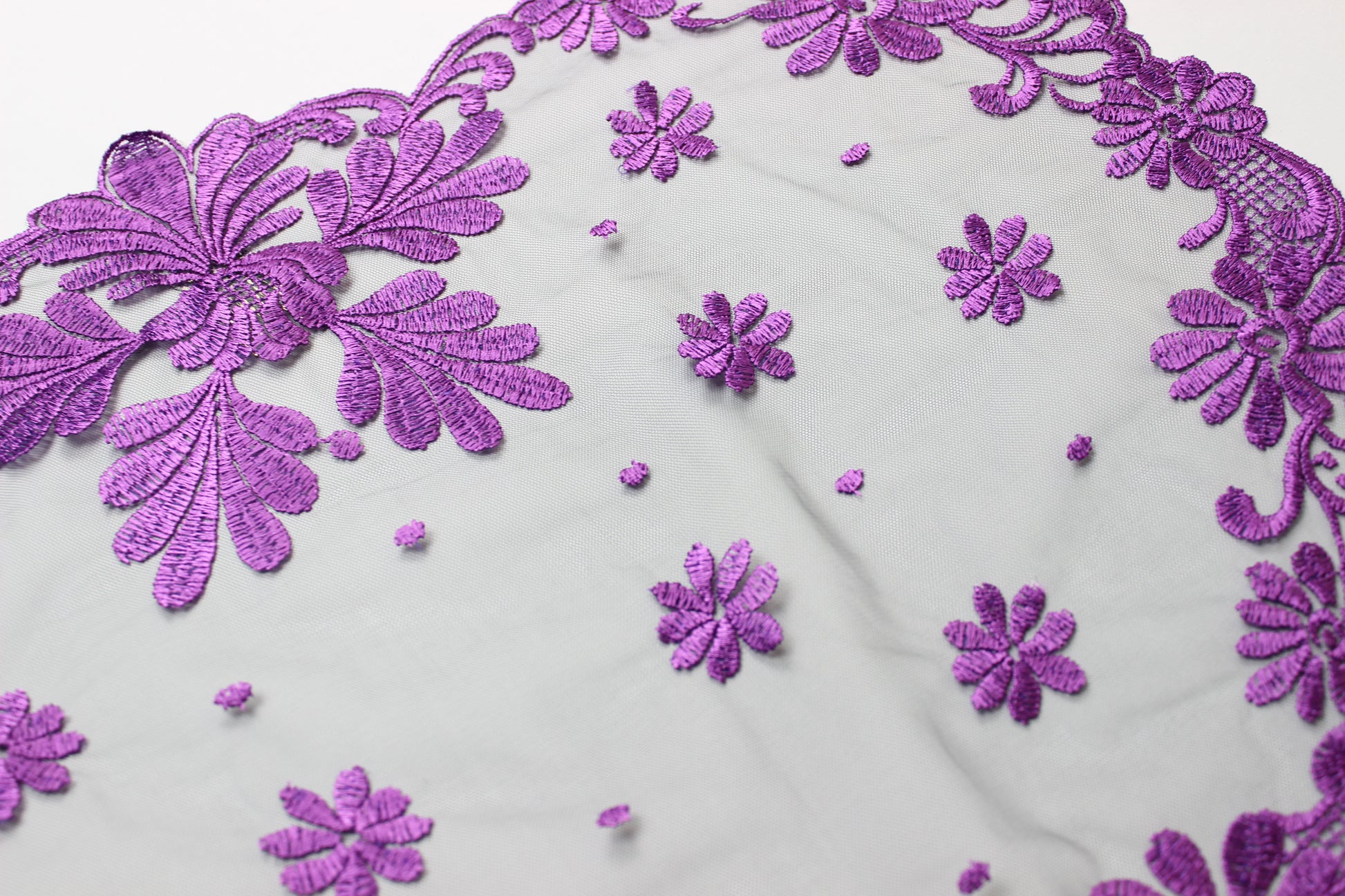 NEW!! Bestseller veil in new purple color - MariaVeils