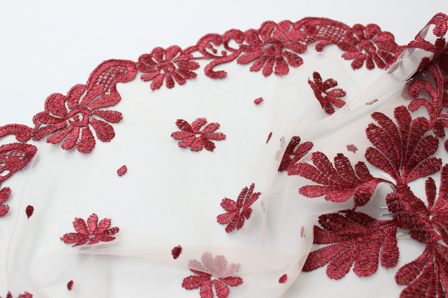 NEW!! Bestseller veil in new burgundy color - MariaVeils