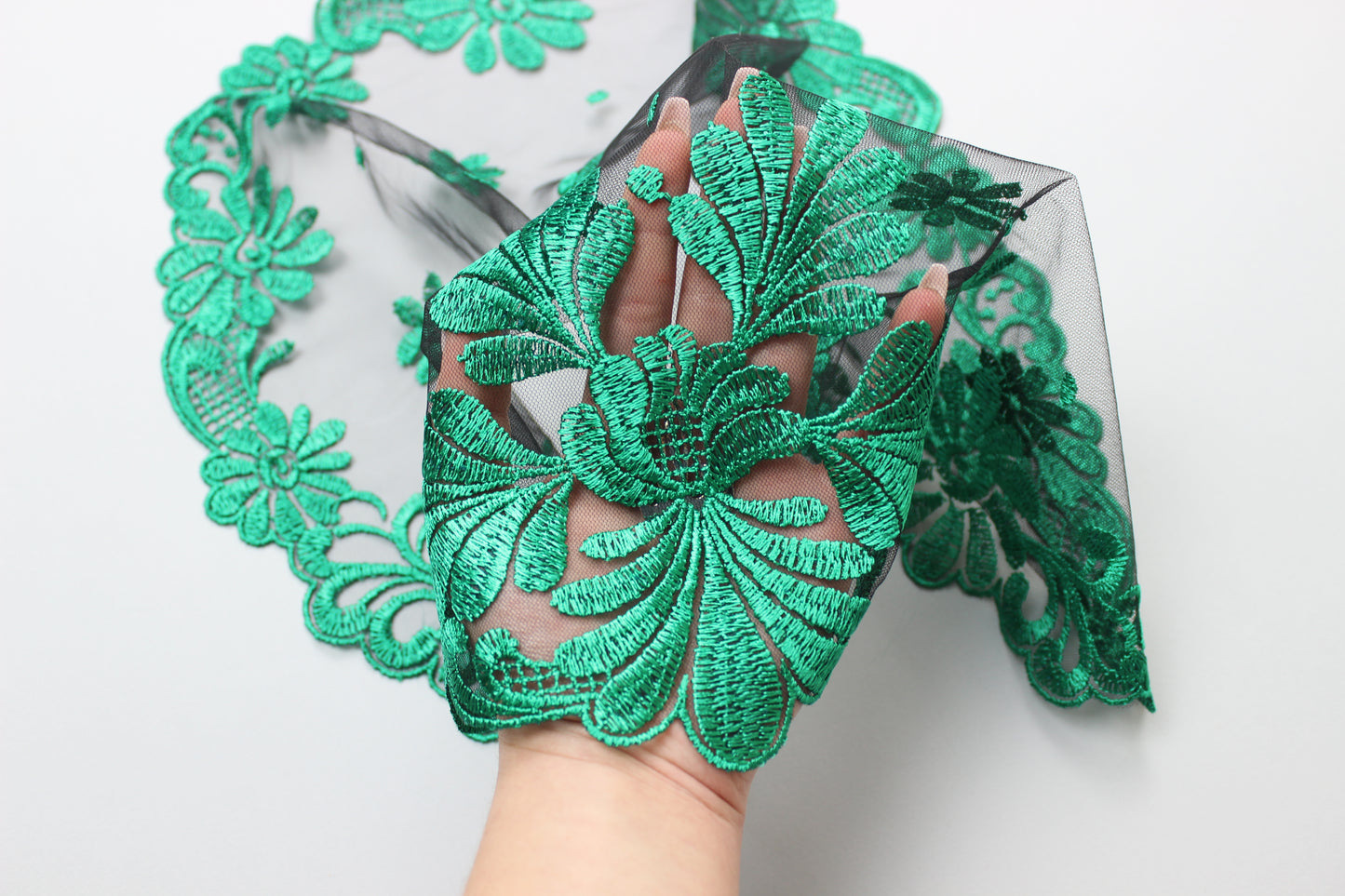 NEW!! Bestseller veil in new green color - MariaVeils