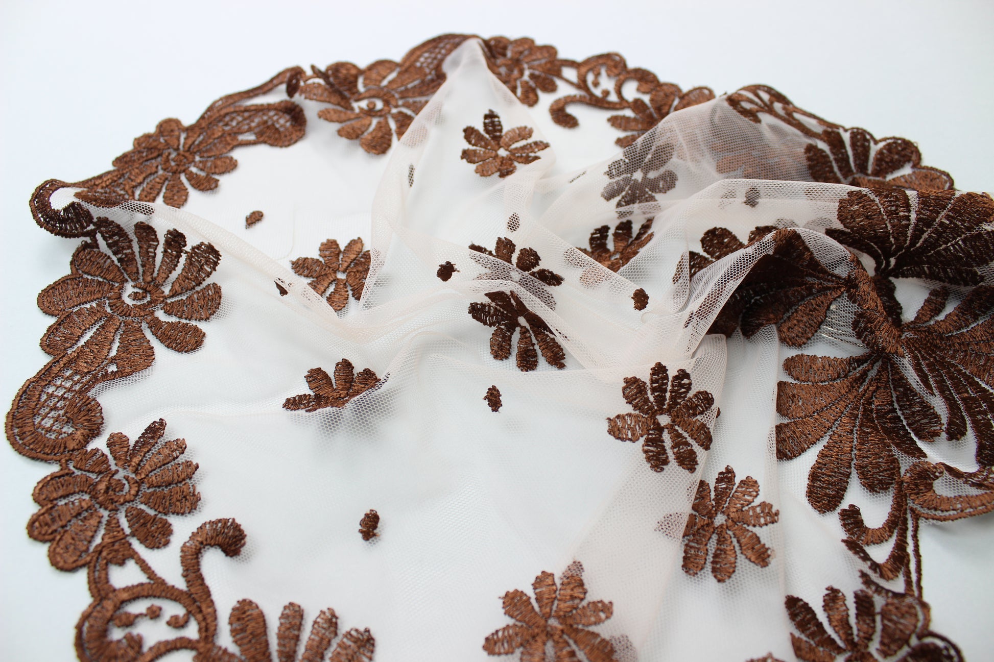 NEW!! Bestseller veil in new brown color - MariaVeils