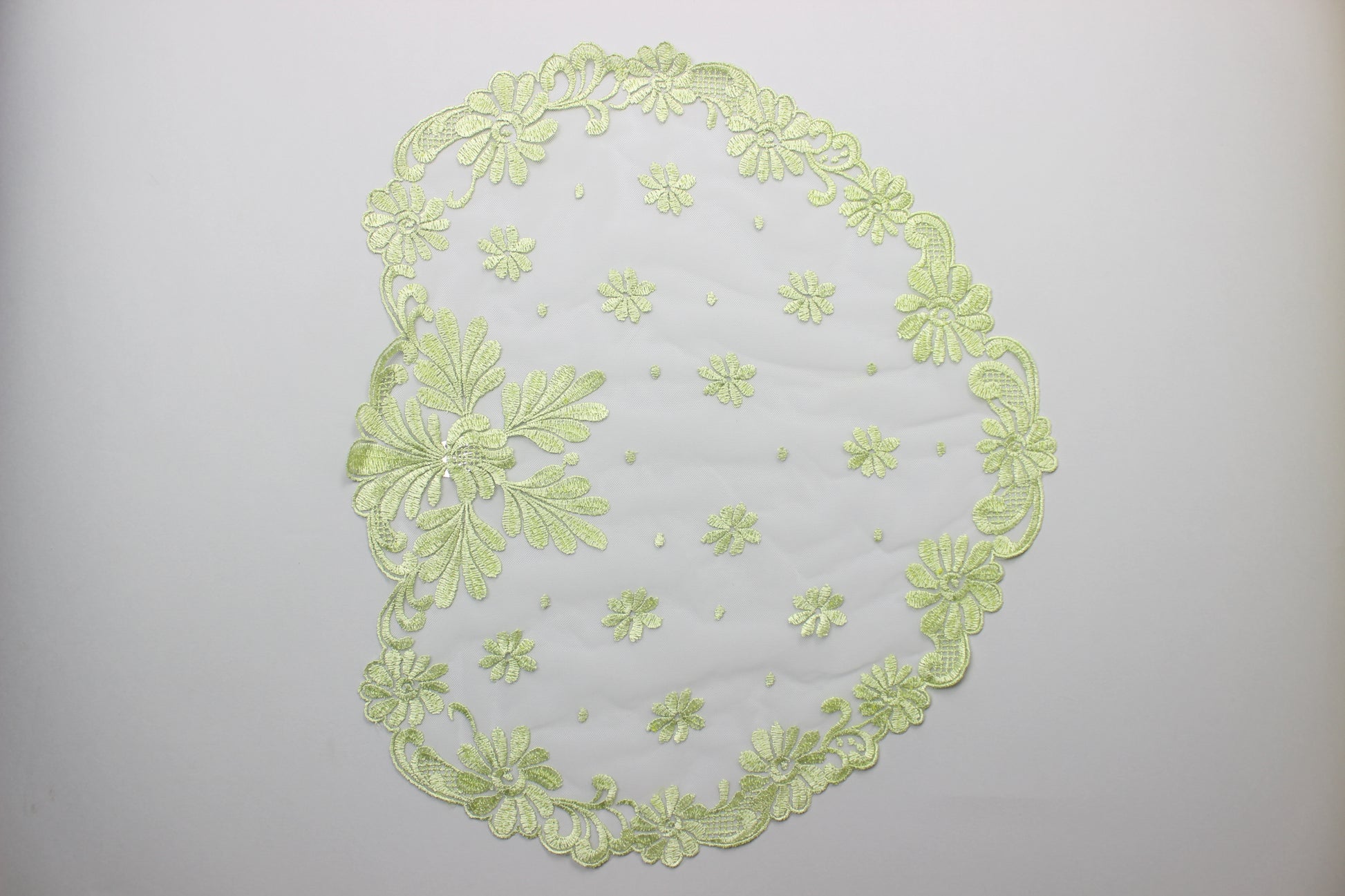 NEW!! Bestseller veil in new pistachio color - MariaVeils