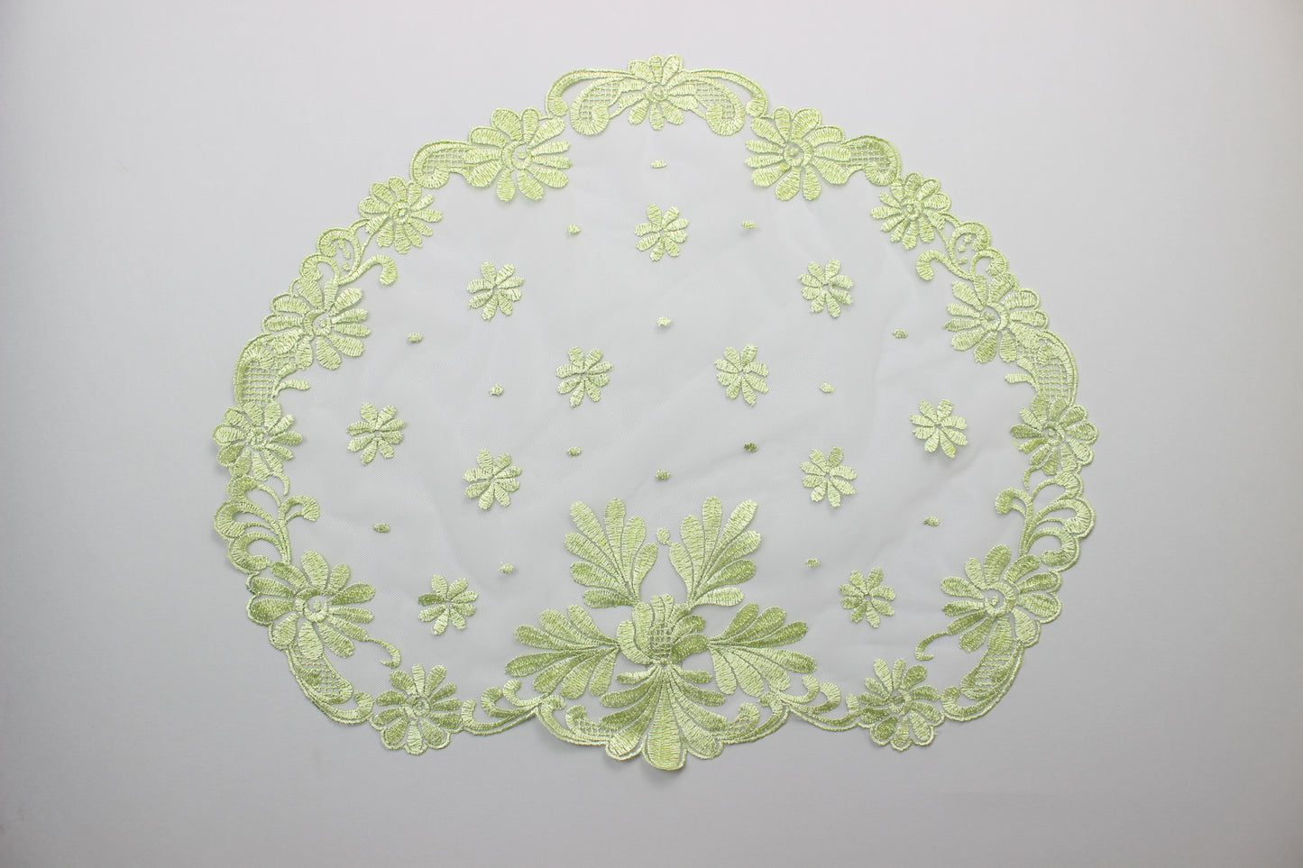 NEW!! Bestseller veil in new pistachio color - MariaVeils