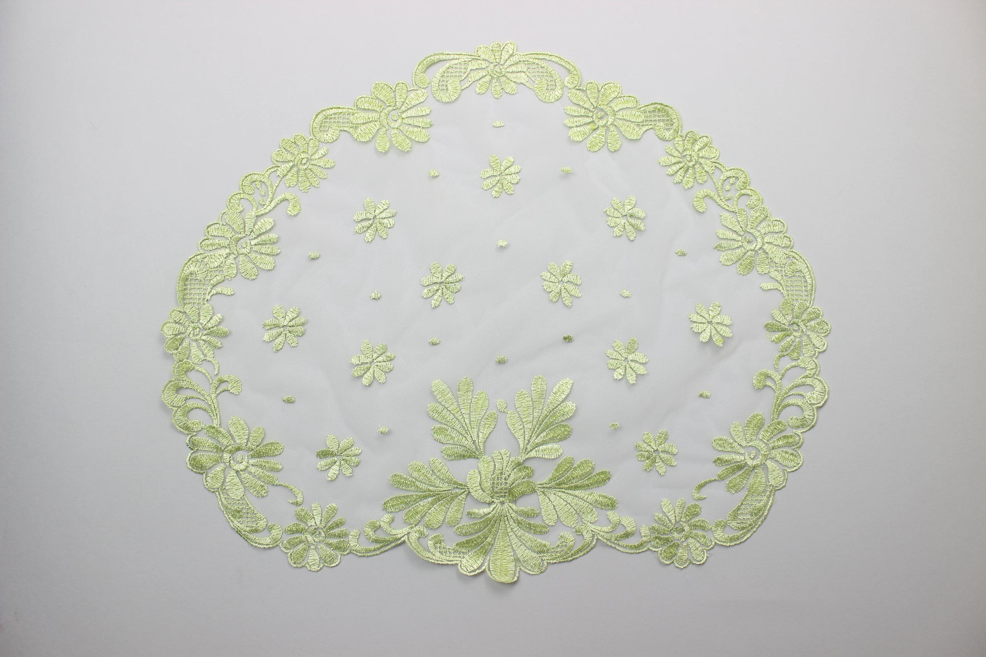 NEW!! Bestseller veil in new pistachio color - MariaVeils