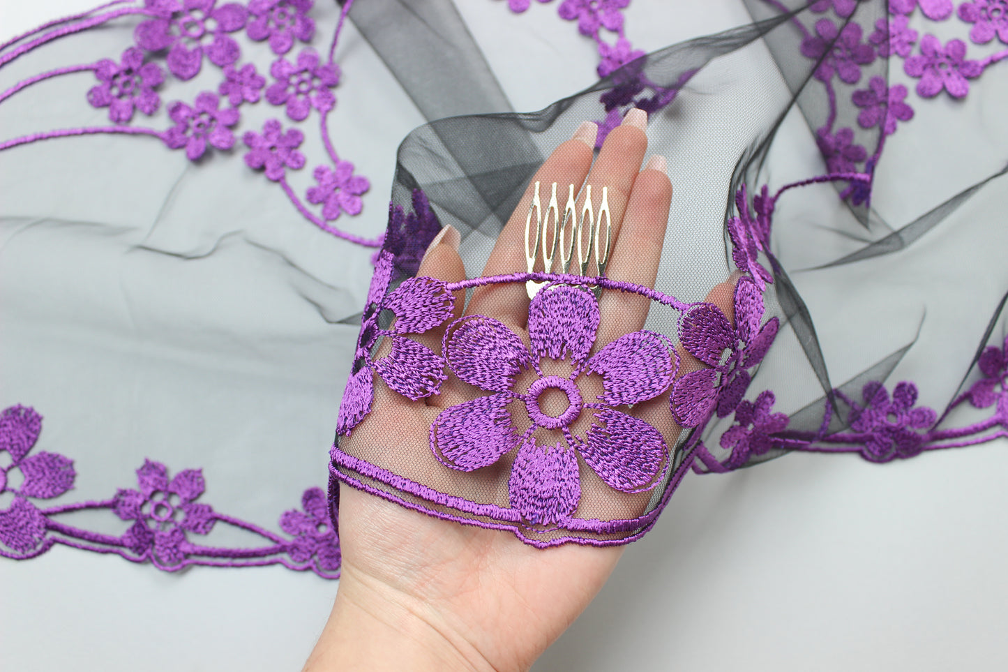 NEW COLOR Bestseller! Purple lace veil - MariaVeils