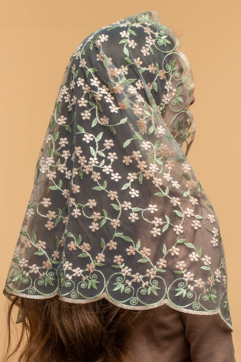 NEW!! Infinity chapel veil with floral design - MariaVeils