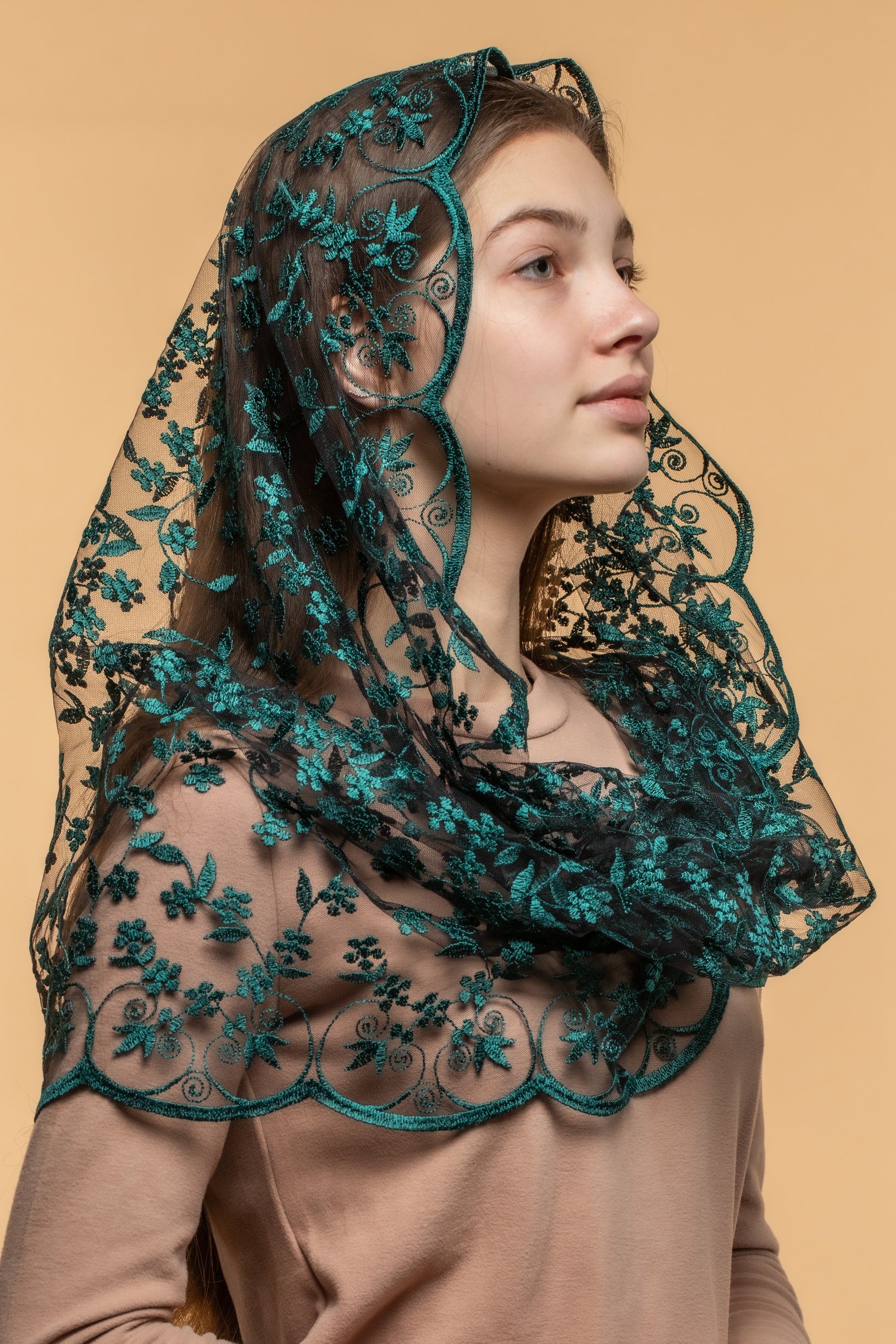 NEW!! Infinity chapel veil with floral design - MariaVeils