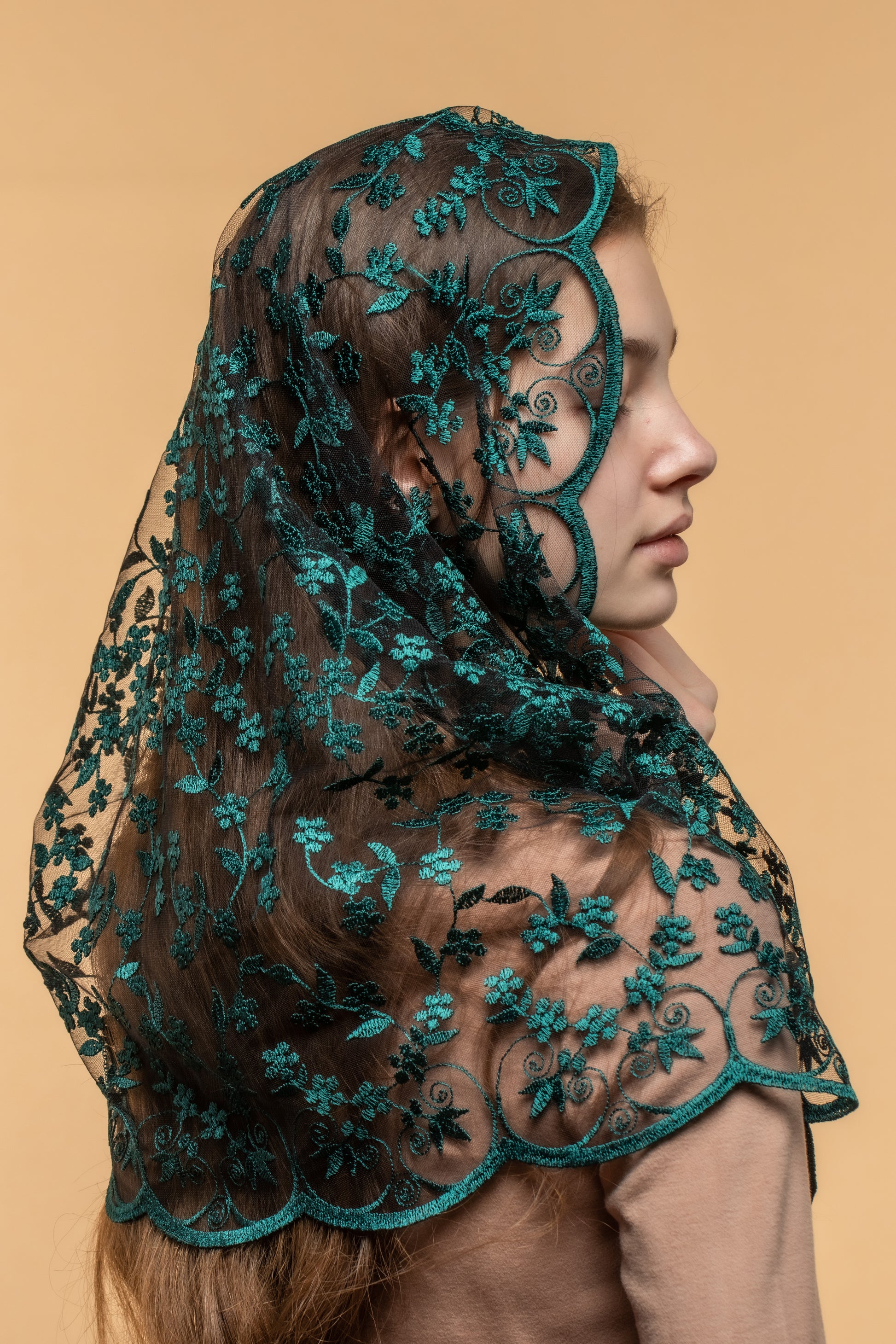 NEW!! Infinity chapel veil with floral design - MariaVeils