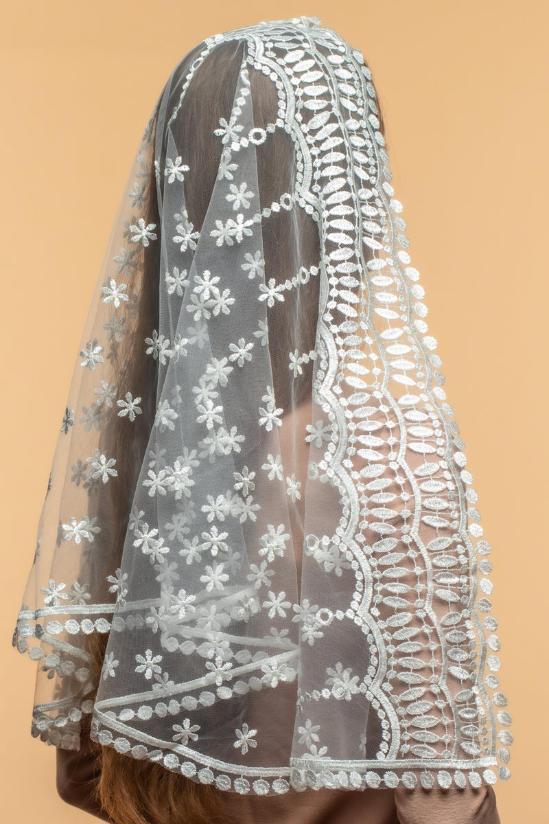 Traditional Catholic white  lace veil - MariaVeils