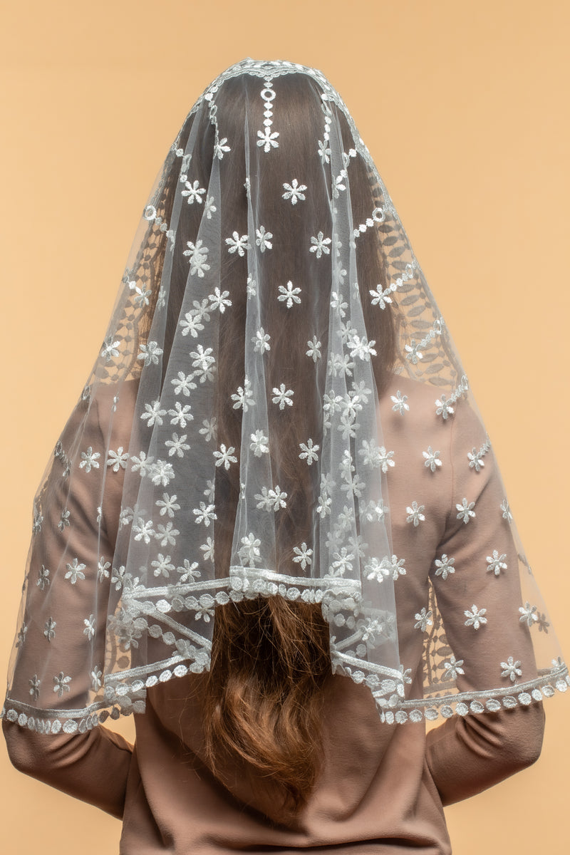 Traditional Catholic white  lace veil - MariaVeils