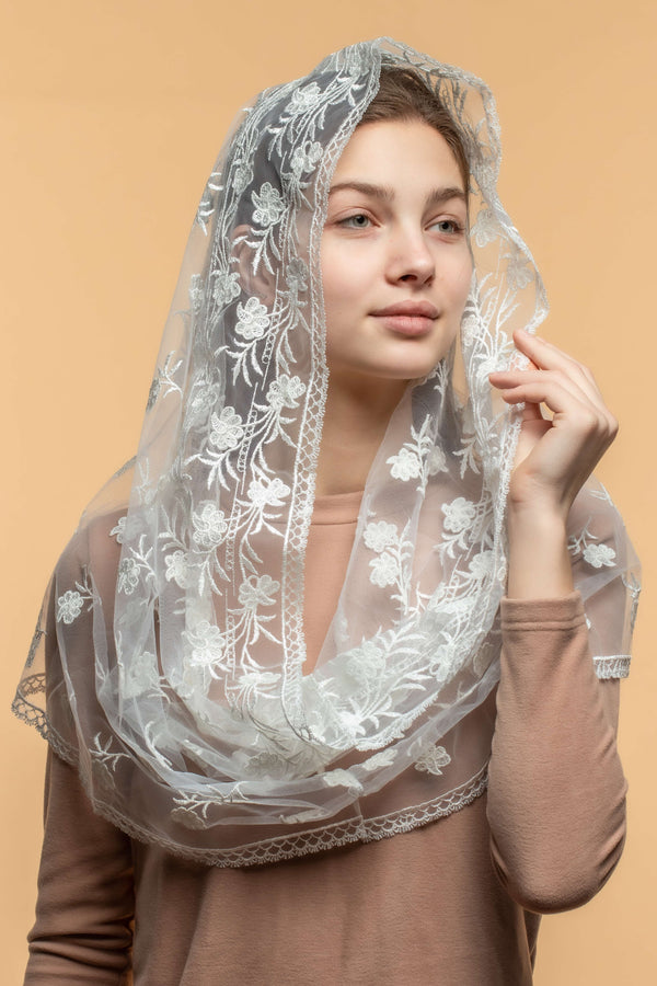 Floral infinity chapel veil - MariaVeils