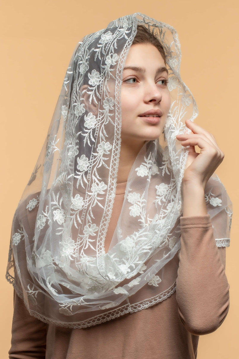 Floral infinity chapel veil - MariaVeils