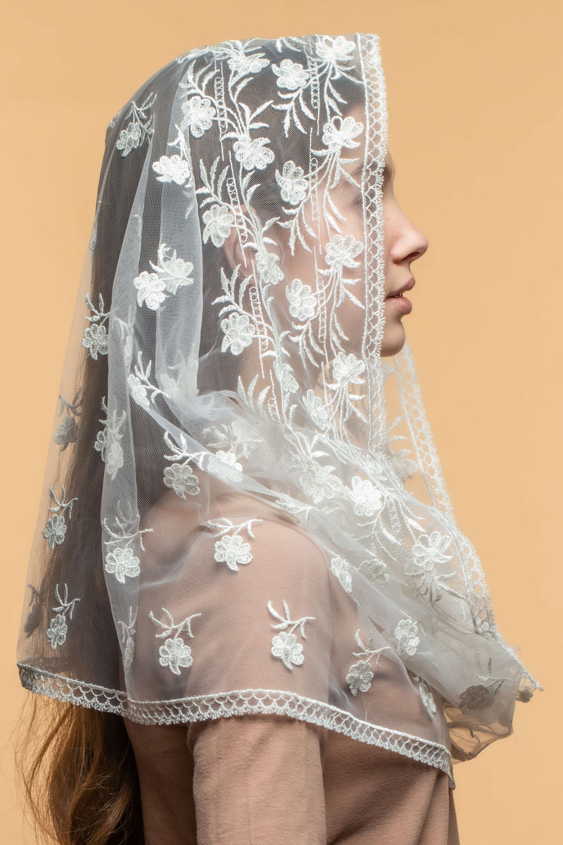 Floral infinity chapel veil - MariaVeils