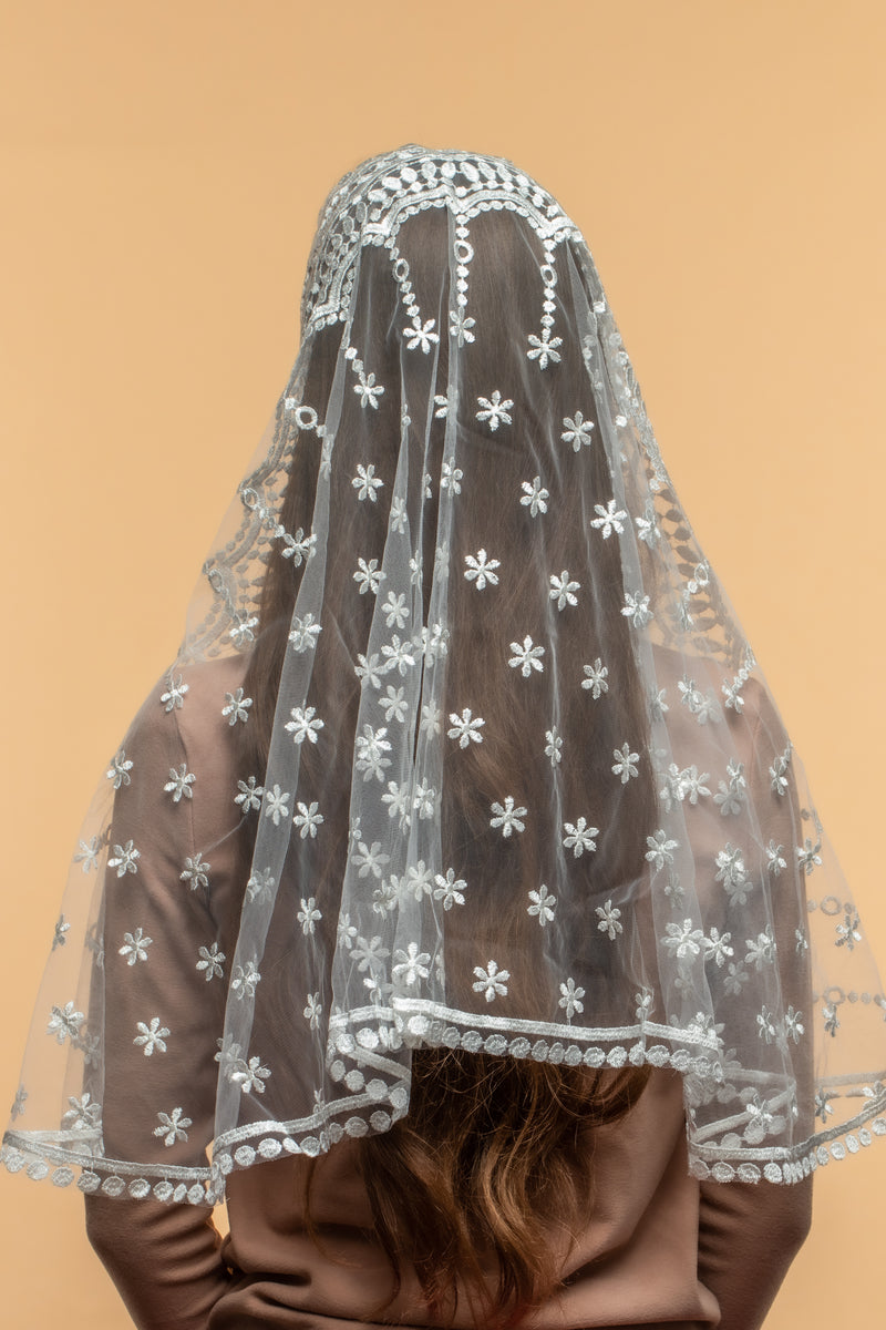 Traditional Catholic white  lace veil - MariaVeils