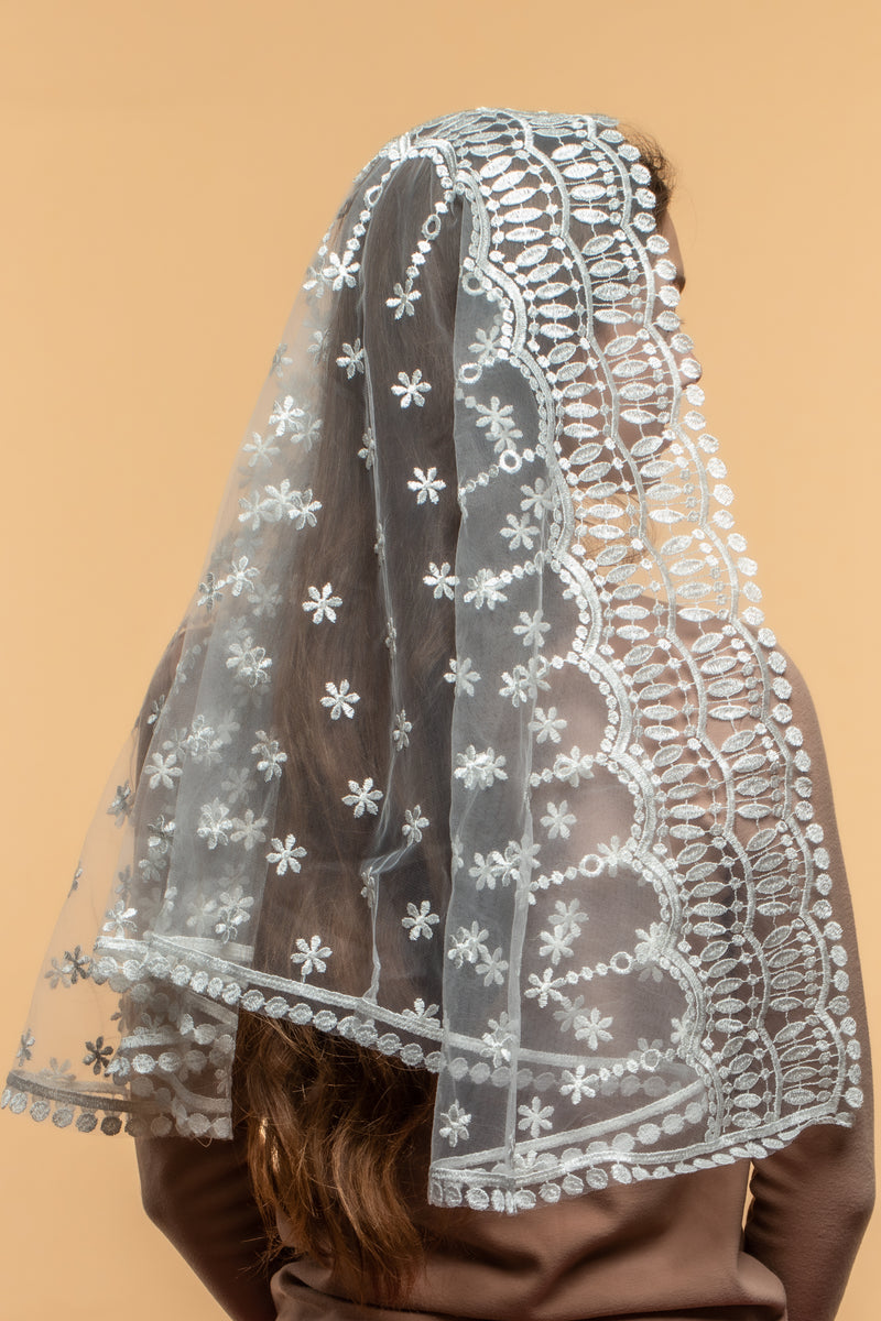 Traditional Catholic white  lace veil - MariaVeils