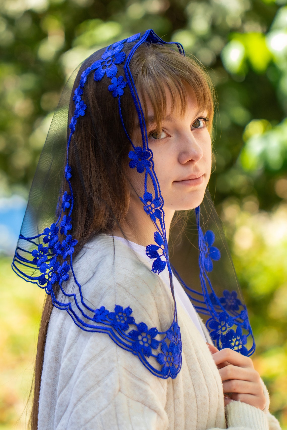 NEW!! Blue short veil - MariaVeils