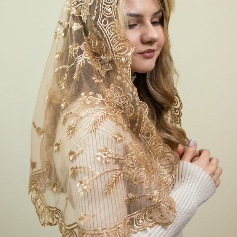 Long Gold Veil