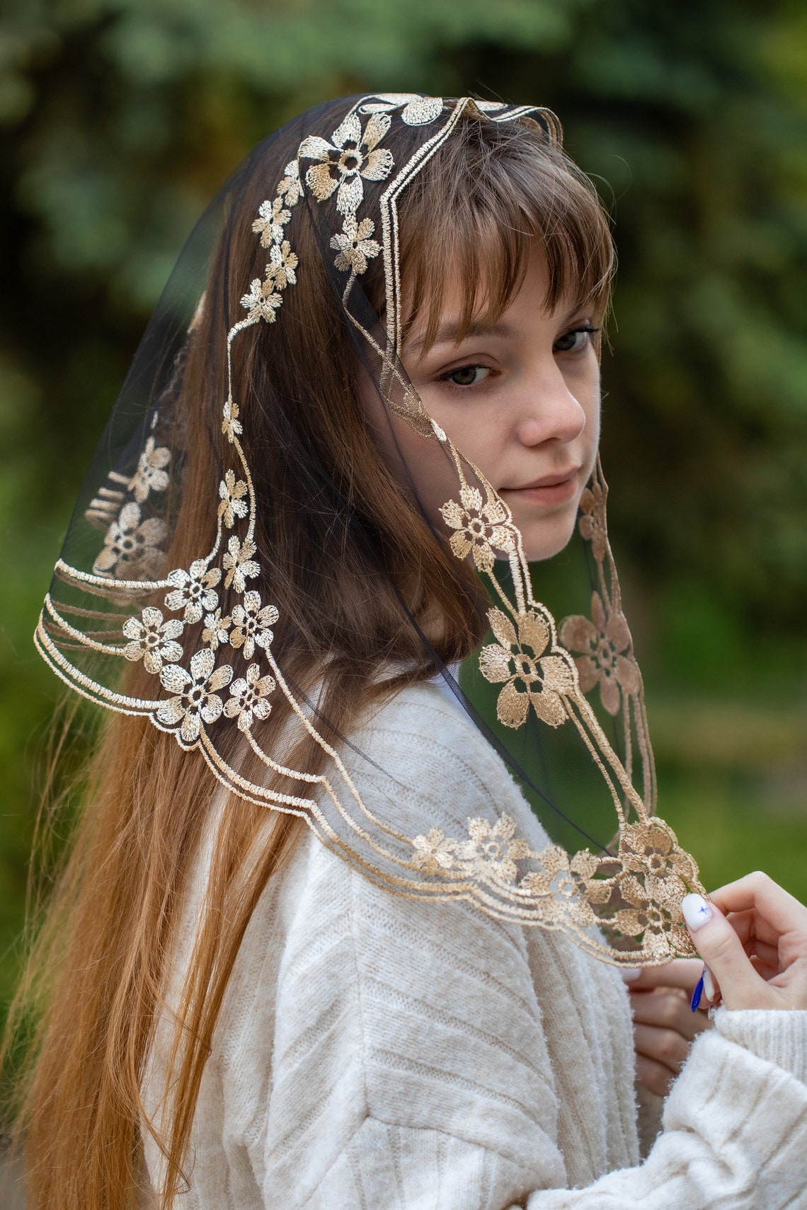 Gold floral veil - MariaVeils