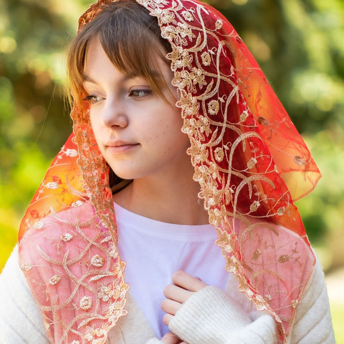 NEW! Gold triangle veil - MariaVeils