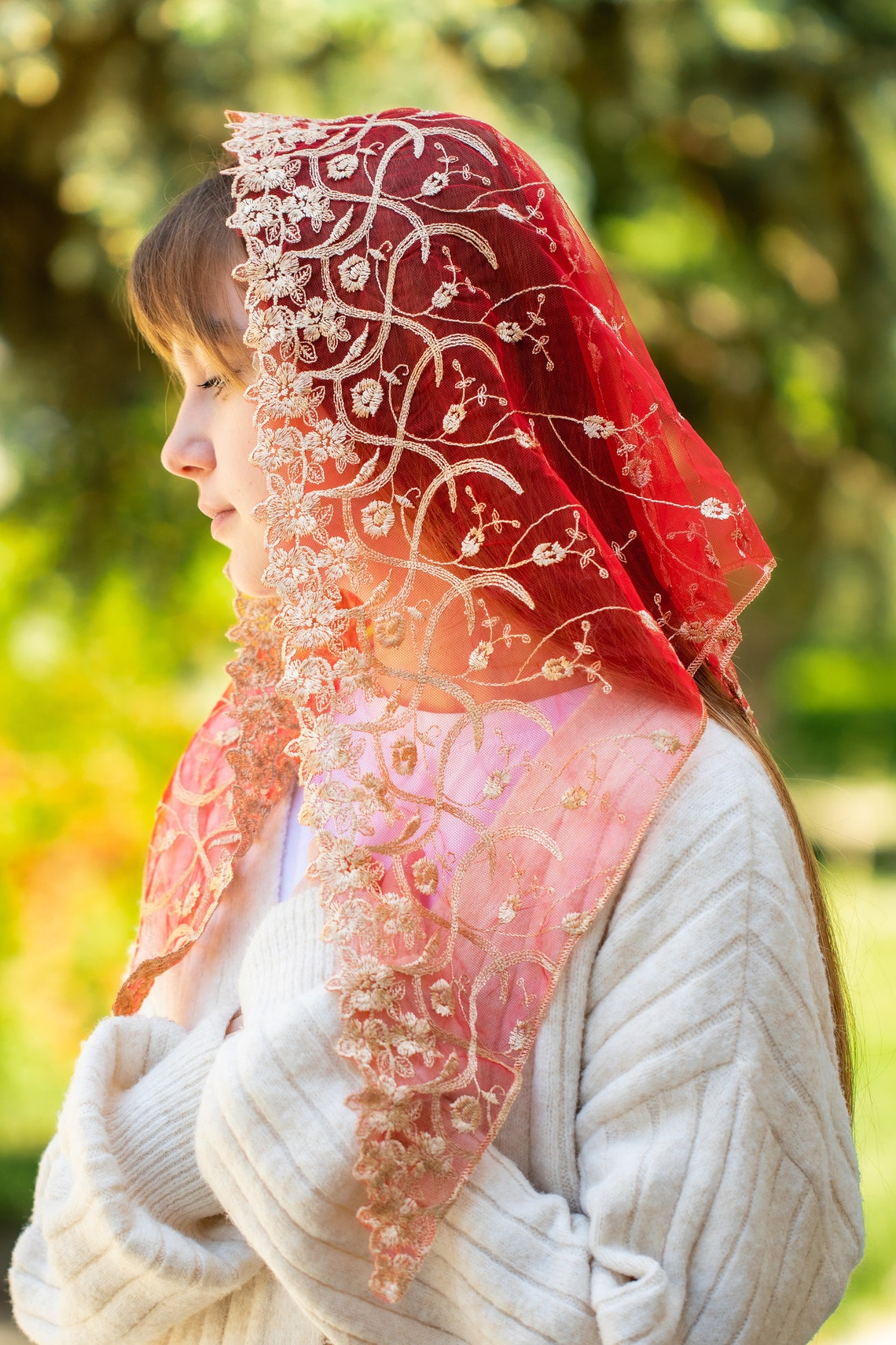NEW! Gold triangle veil - MariaVeils