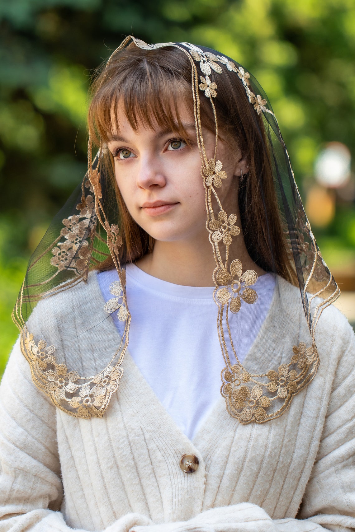 Gold floral veil - MariaVeils