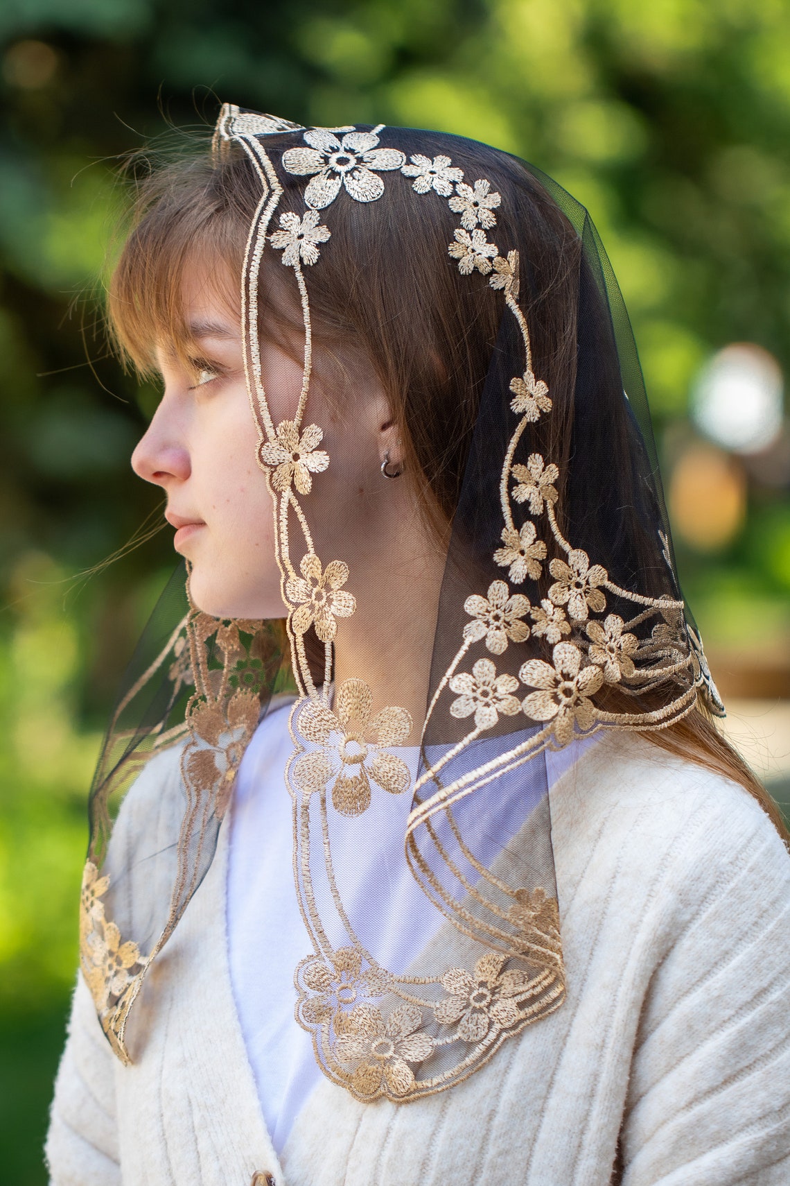 Gold floral veil - MariaVeils