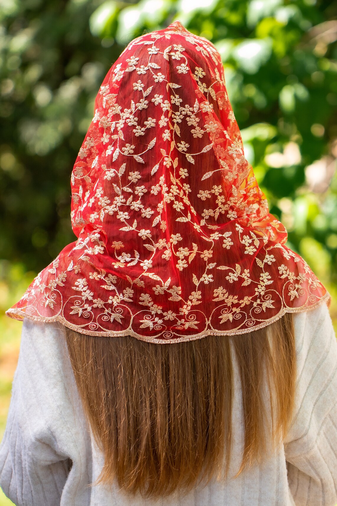GOLD & RED INFINITY VEIL - MariaVeils