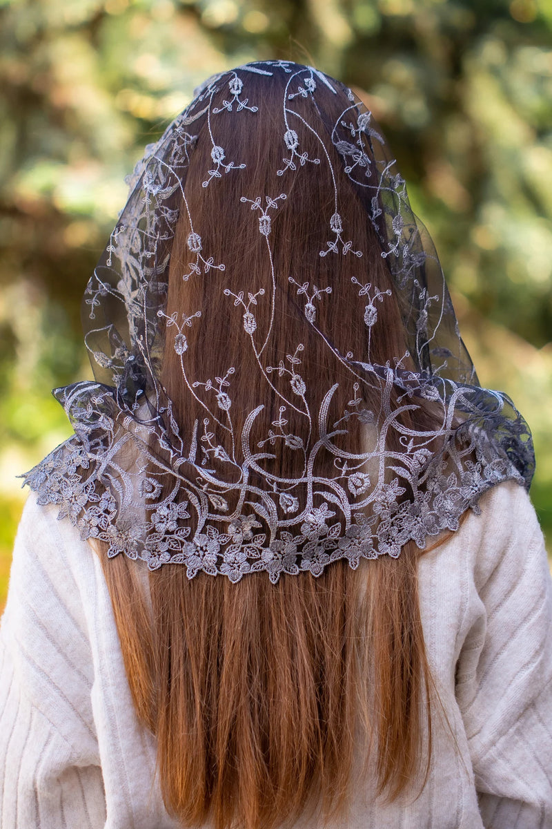 Grey Infinity Mantilla