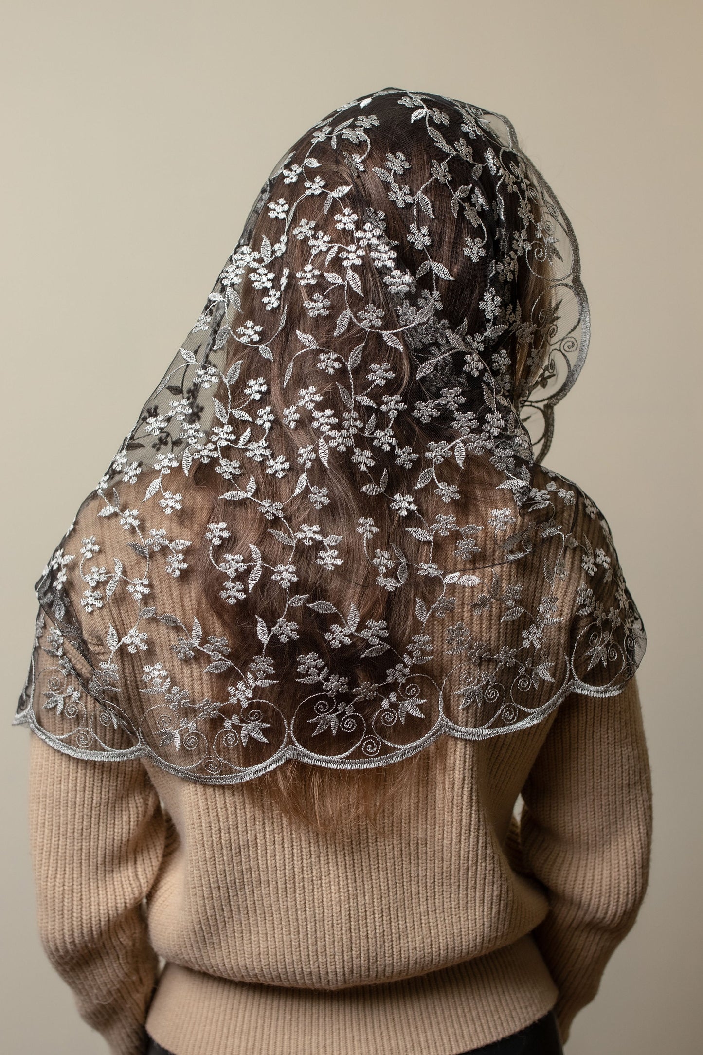 Infinity chapel veil with floral design - MariaVeils